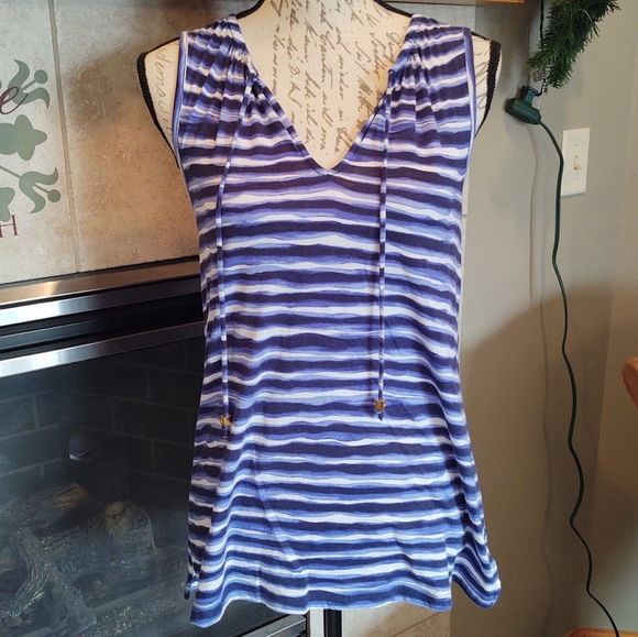 💥 3/$20 Michael Kors Small Sleeveless Top! - Picture 1 of 7